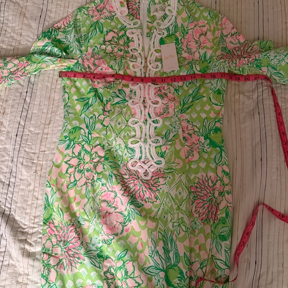 Lilly Pulitzer - Picture 8 of 15